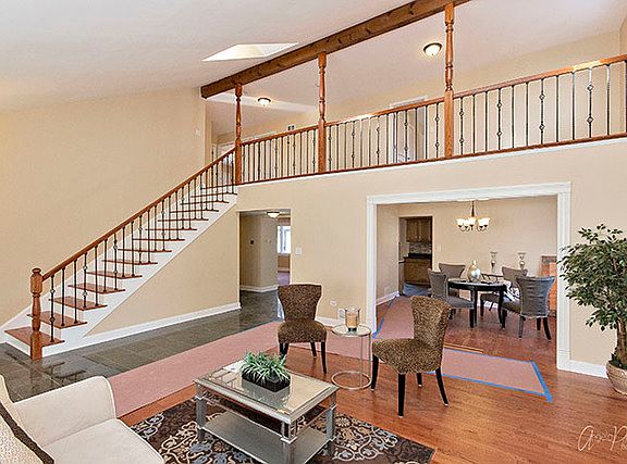 3rd image of 17124 Kropp Ct