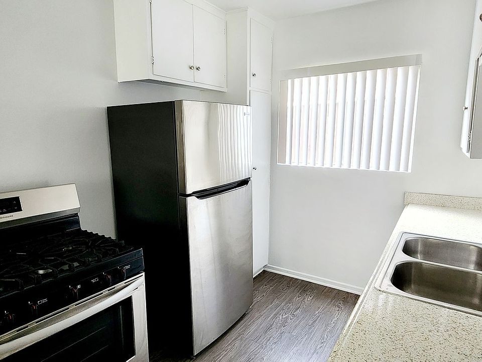 1st image of 845 Victor Ave APT 5