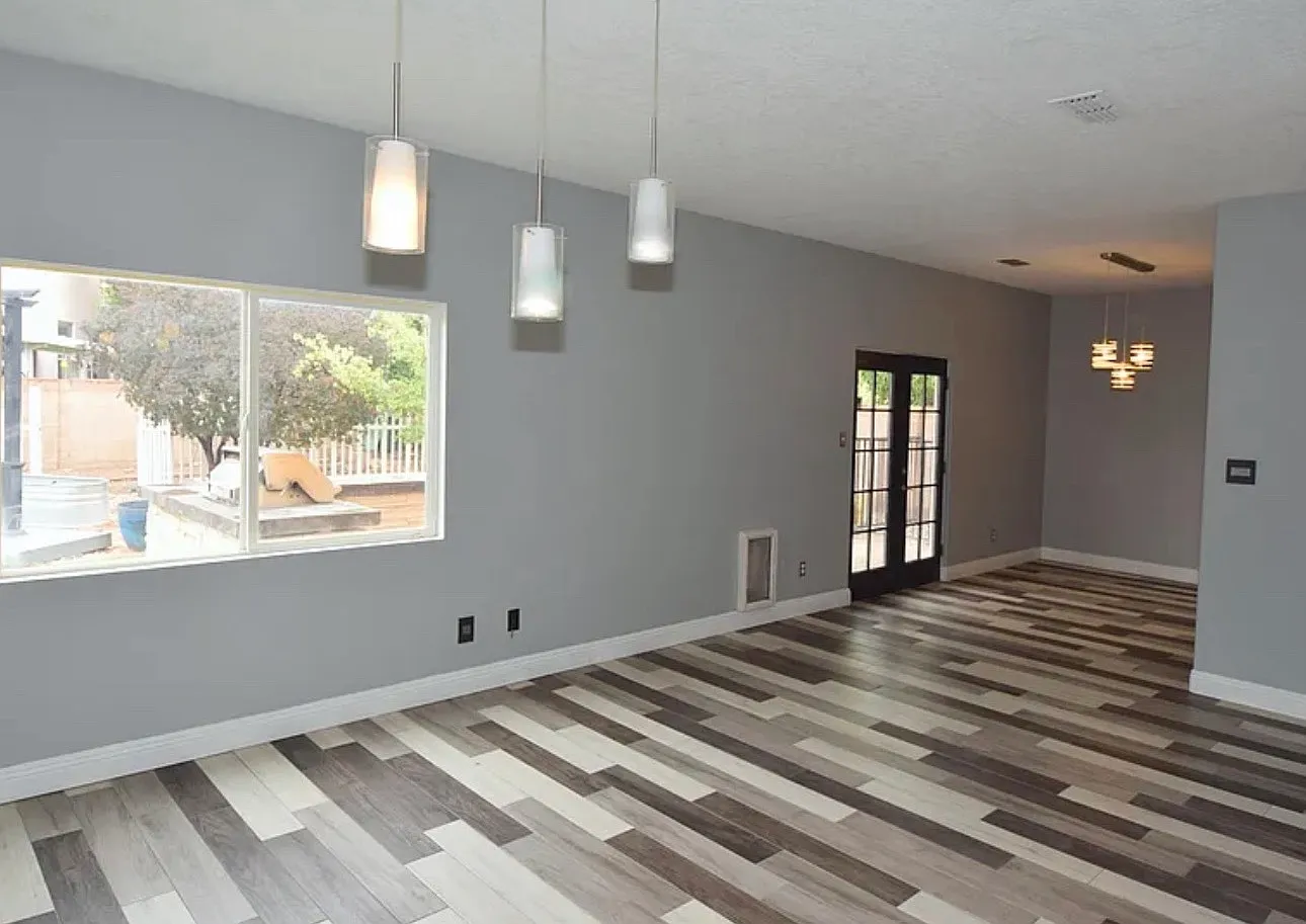 2 bed, 2.5 bath, 1709 sqft, $2,200 — Photo 3