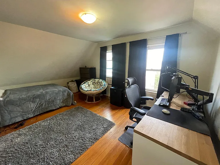25 Curtis St — Photo 8