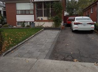 45 Gilroy Dr, Toronto, ON M1P1Z8