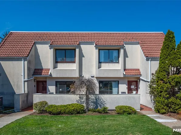 48 Musano Ct, West Orange, NJ 07052