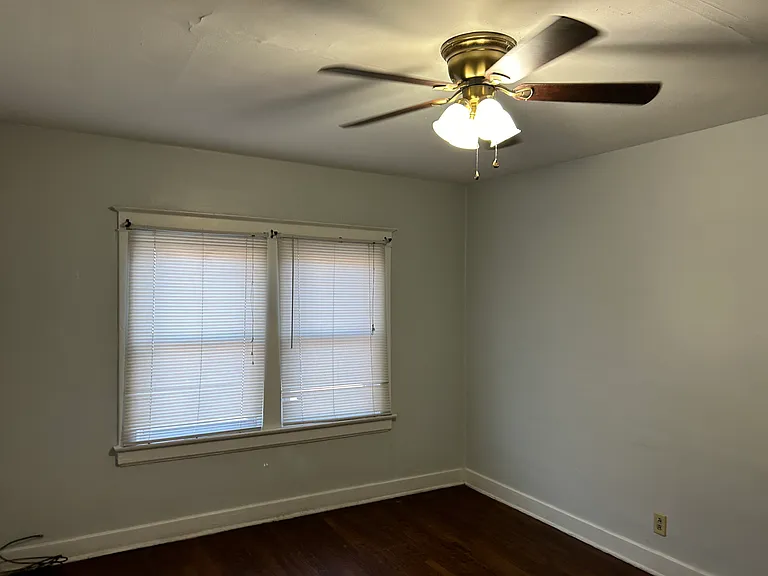 435 Camp St #5 — Photo 5