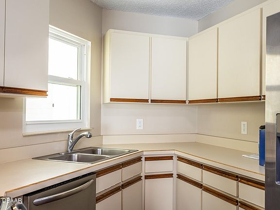 5th image of 34 Coral Reef Ct N #A & B