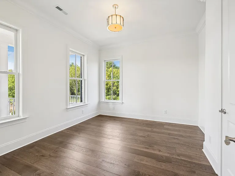 3024 Wynn Cir — Photo 9