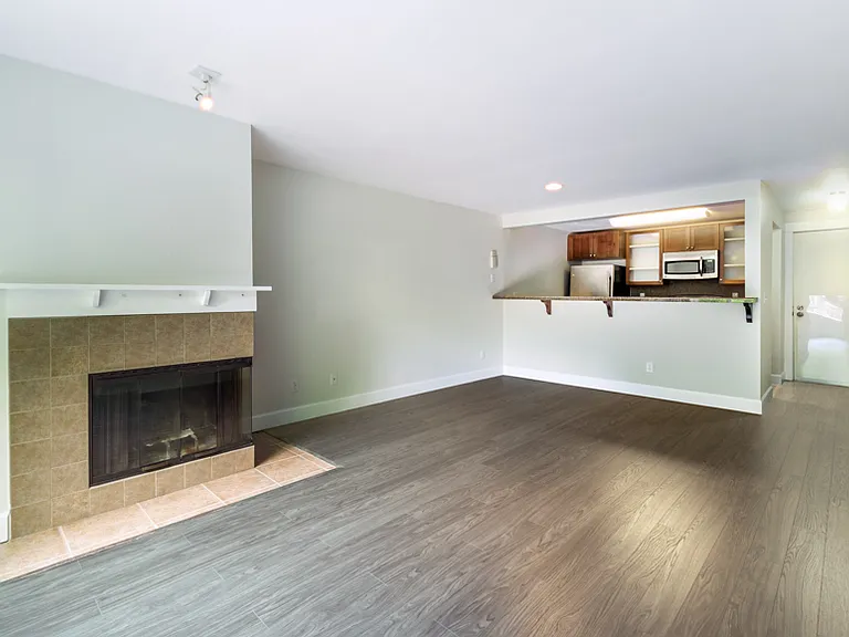 300 N 130th St #7206 — Photo 2