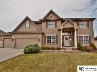 15932 Mary St, Omaha, NE 68116