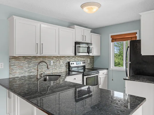 5686 Otter View Trl #44, White Bear Township, MN 55110