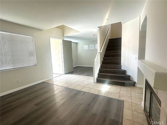 3rd image of 14990 Leaf Ln