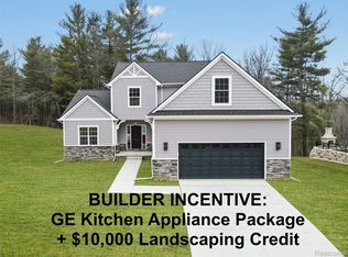 7670 Parashallville Rd, Hartland, MI 48430