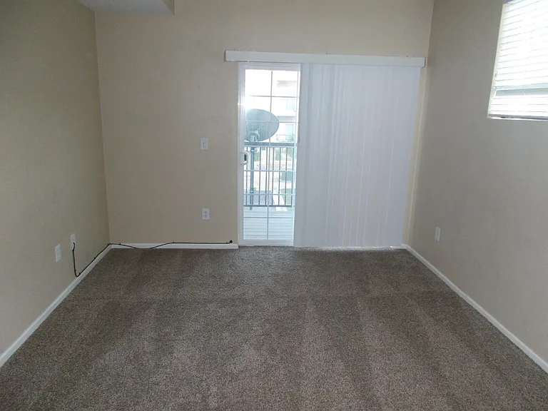 3100 Blue Sky Cir #14-207 — Photo 12
