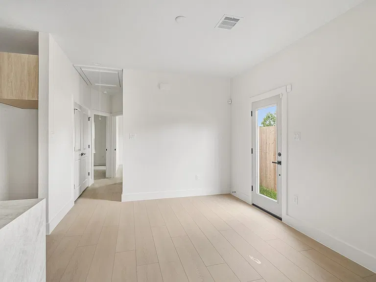 4314 Stassen St #B — Photo 5
