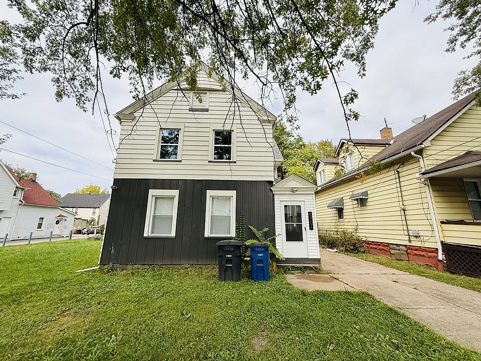 6701 Gertrude Ave #2
