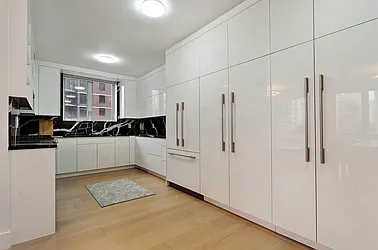 Rented by FIND Real Estate