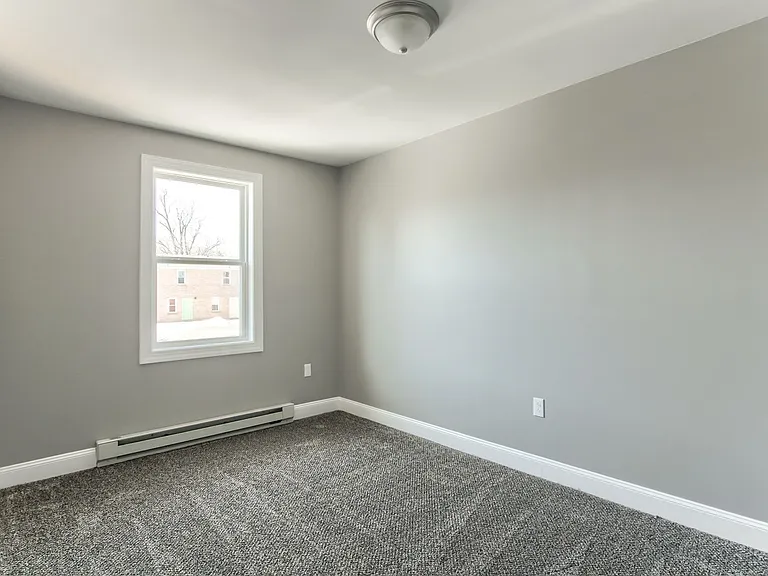 1800 Lehman St — Photo 12