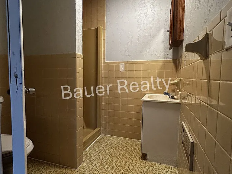 43 E Main St — Photo 7