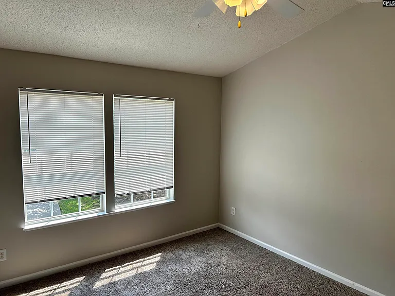 122 Curvewood Rd — Photo 24