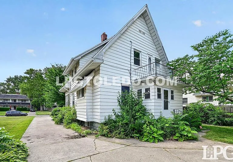3822 Lockwood Ave — Photo 31