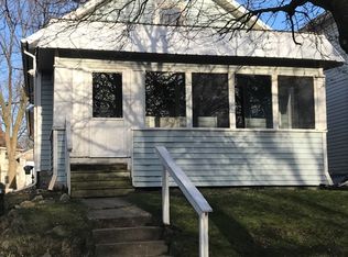 217 Lathrop St, Lansing, MI 48912