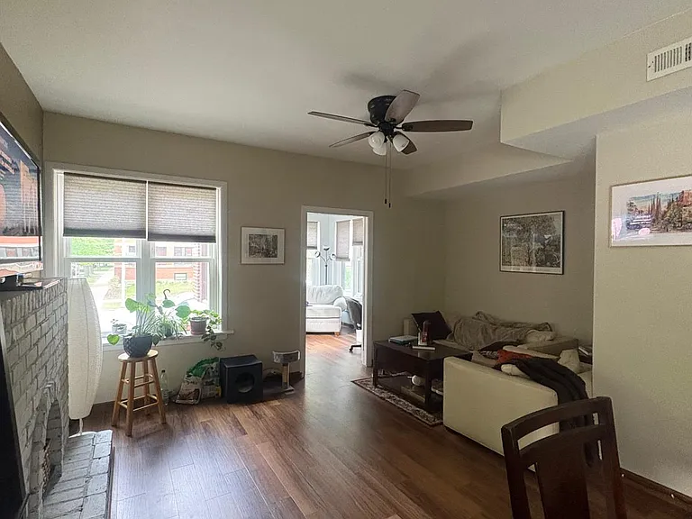 1265 W North Shore Ave #1B — Photo 4