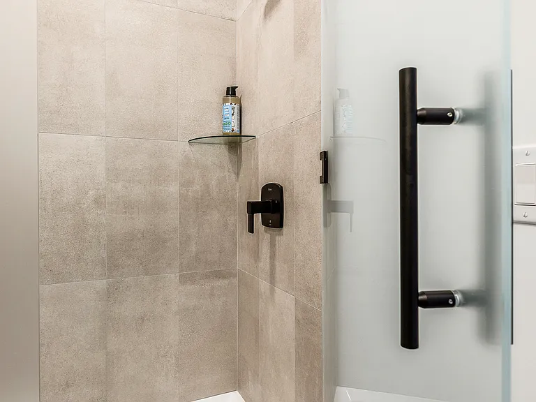 222 E State St #201 — Photo 19