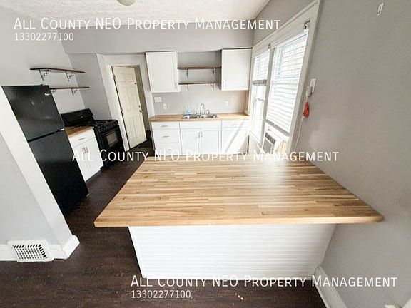 2nd image of 2661 Martin Luther King Jr Dr #Up