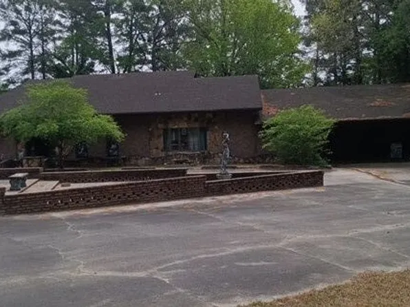 138 Murray Manor Ln, Rockingham, NC 28379