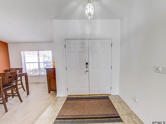 2nd image of 4 Winslow Pl