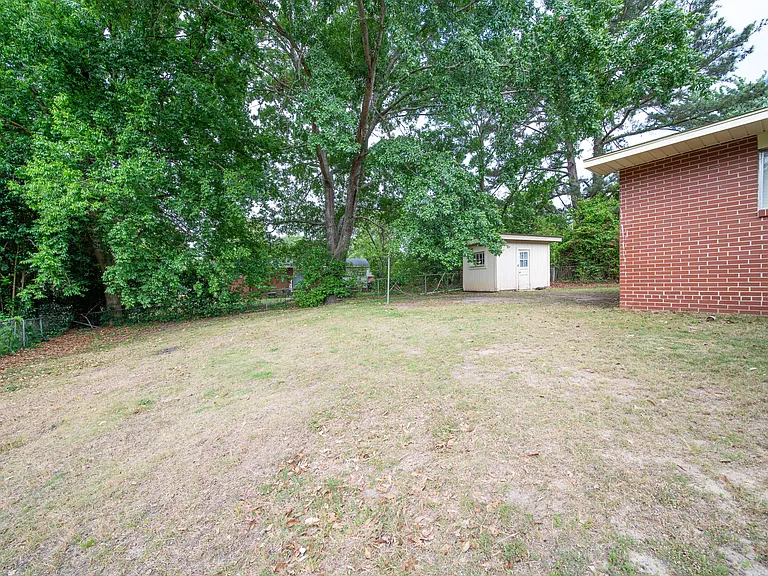 6040 Luna Dr — Photo 21
