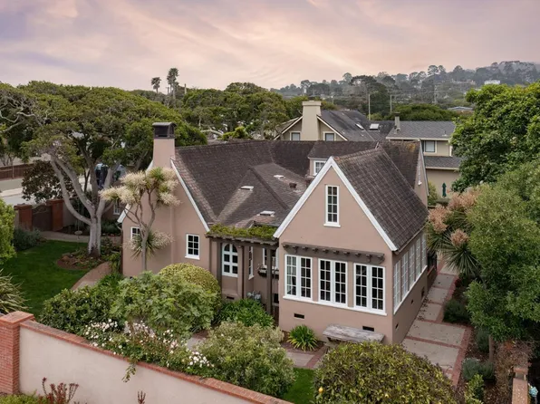 402 4th St, Pacific Grove, CA 93950