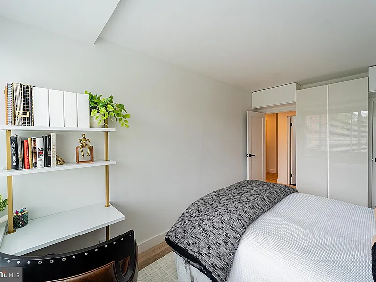 4200 Cathedral Ave NW #1005 — Photo 46