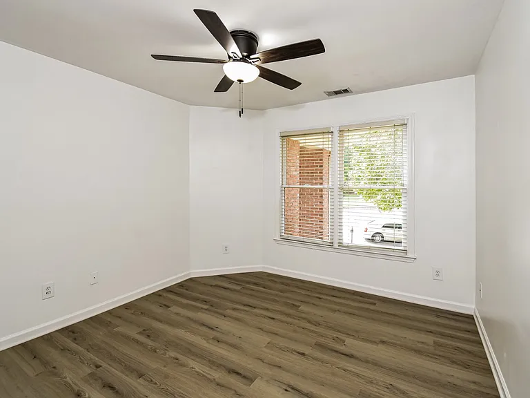 3616 Creek Arbor Ct — Photo 18