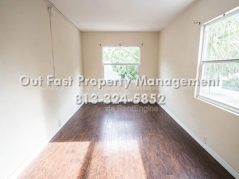 537 2nd St N #B — Photo 16
