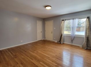 22341 Yates Ave, Sauk Village, IL