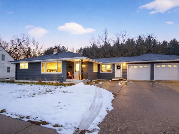 209 West Chestnut Street, Pardeeville, WI 53934