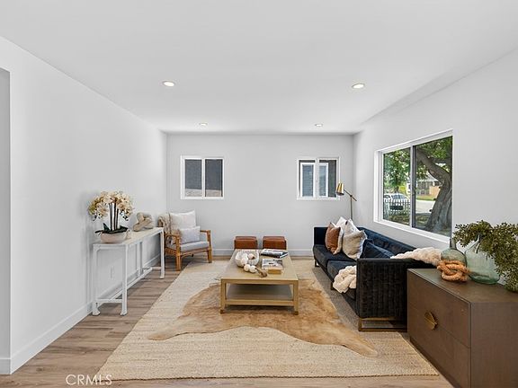5th image of 4562 W 142nd St
