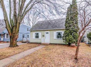 2526 Myrtle St, Madison, WI 53704