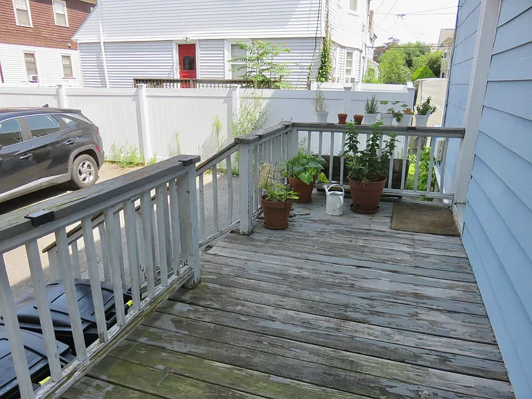 37-39 Parmenter Rd — Photo 23
