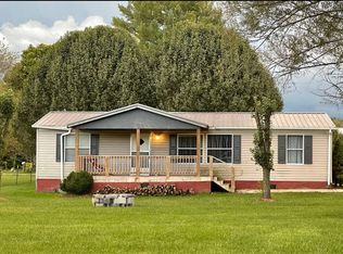 726 Old Highway 63, Speedwell, TN 37870