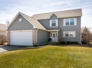 2130 School House Ln, Aurora, IL 60506