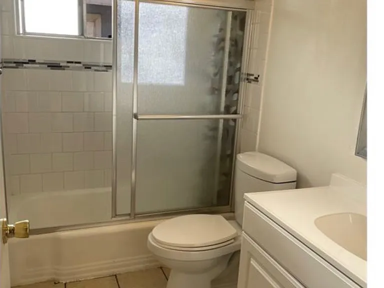 1874 Enterprise Ave #D — Photo 8