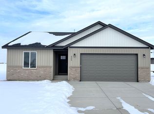 4983 Masterson Cir, Chubbuck, ID 83202
