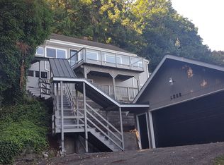 1382 Retsil Rd E, Pt Orchard, WA 98366