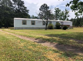 4603 Nelsons Ferry Rd, Summerton, SC 29148