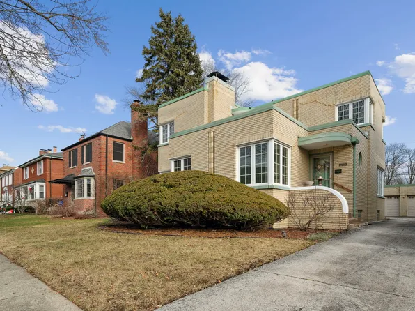 10455 S Bell Ave, Chicago, IL 60643