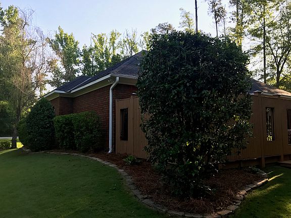 Gardenias and tea olives!