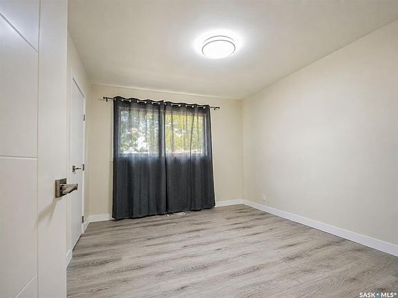 5th image of 1250 Lindsay STREET