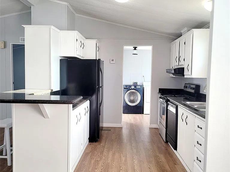 3234 Bobbie St #B — Photo 26