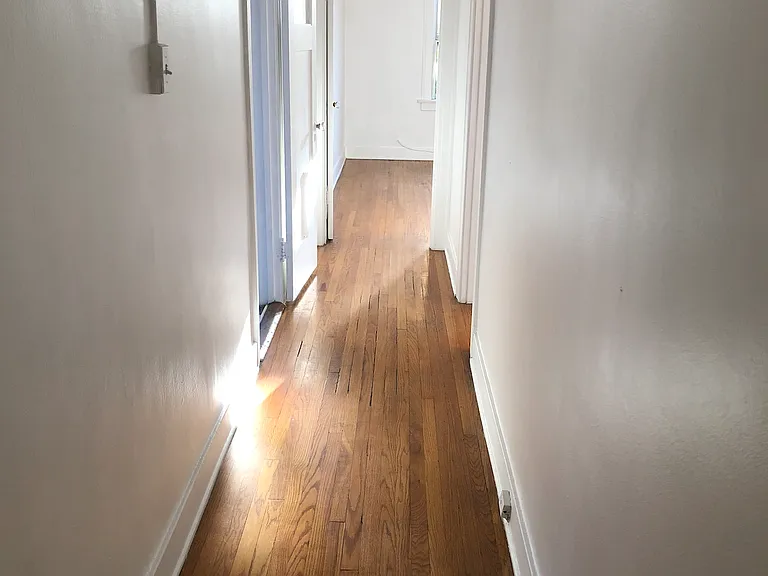 177 S Sycamore Ave #175.5 — Photo 5