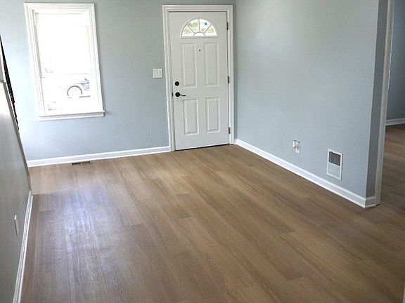 4th image of 204 Thropp Ave